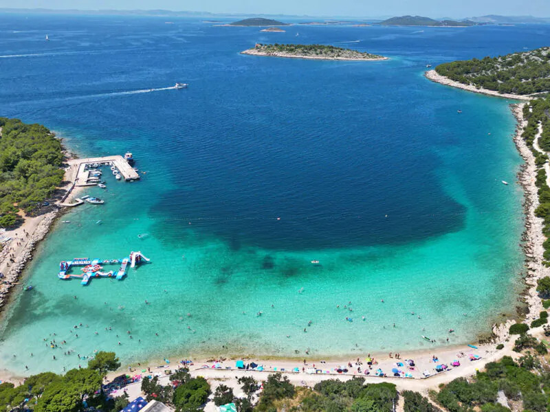 Pješčana plaža na Murteru